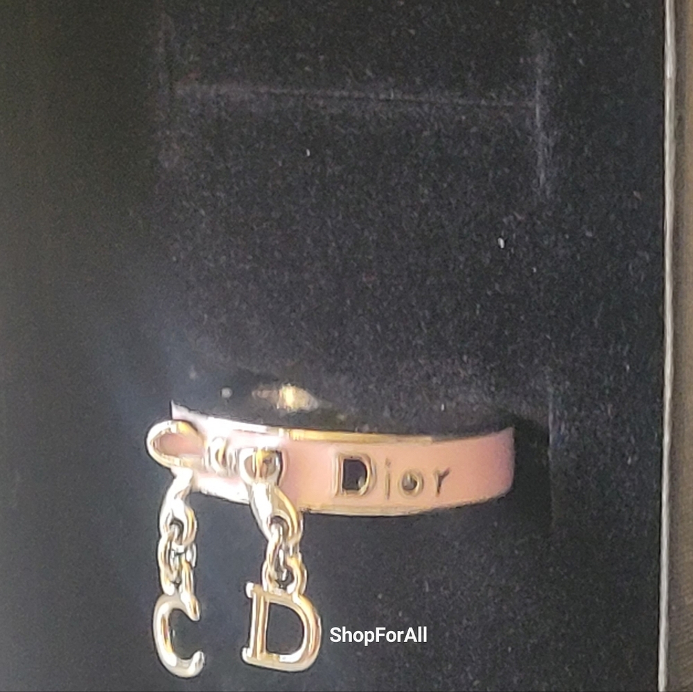 Dior - Picture 4 of 11